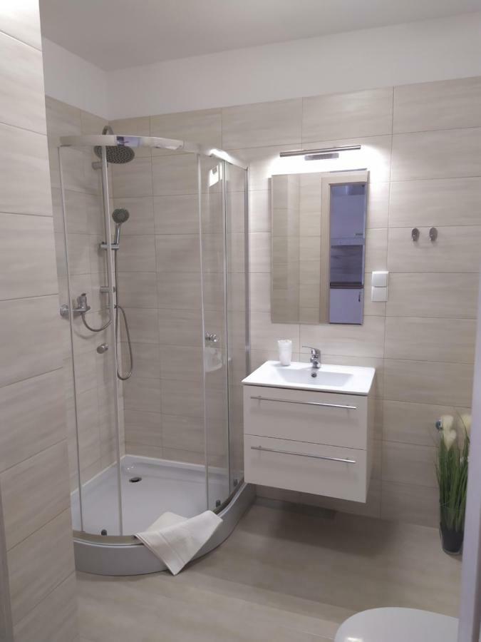 Villa Centro Oswiecim Ngoại thất bức ảnh